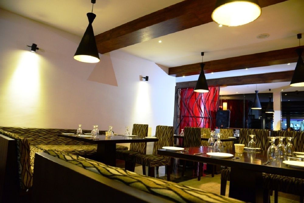 Oak Ray City Hotel Kandy Exterior foto