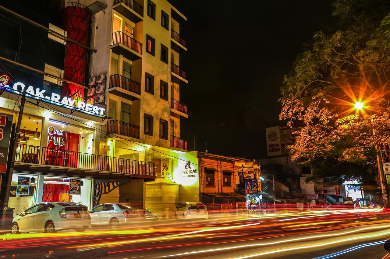 Oak Ray City Hotel Kandy Exterior foto