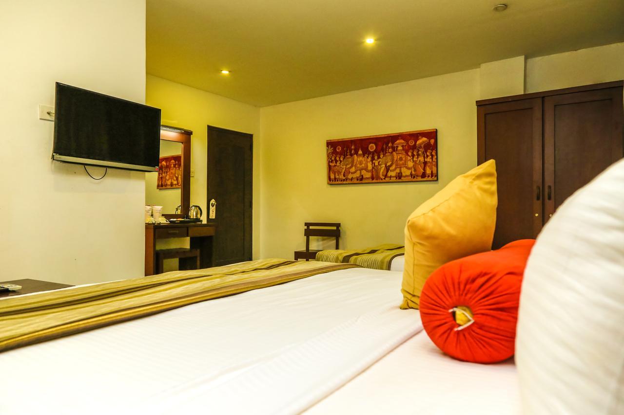 Oak Ray City Hotel Kandy Exterior foto