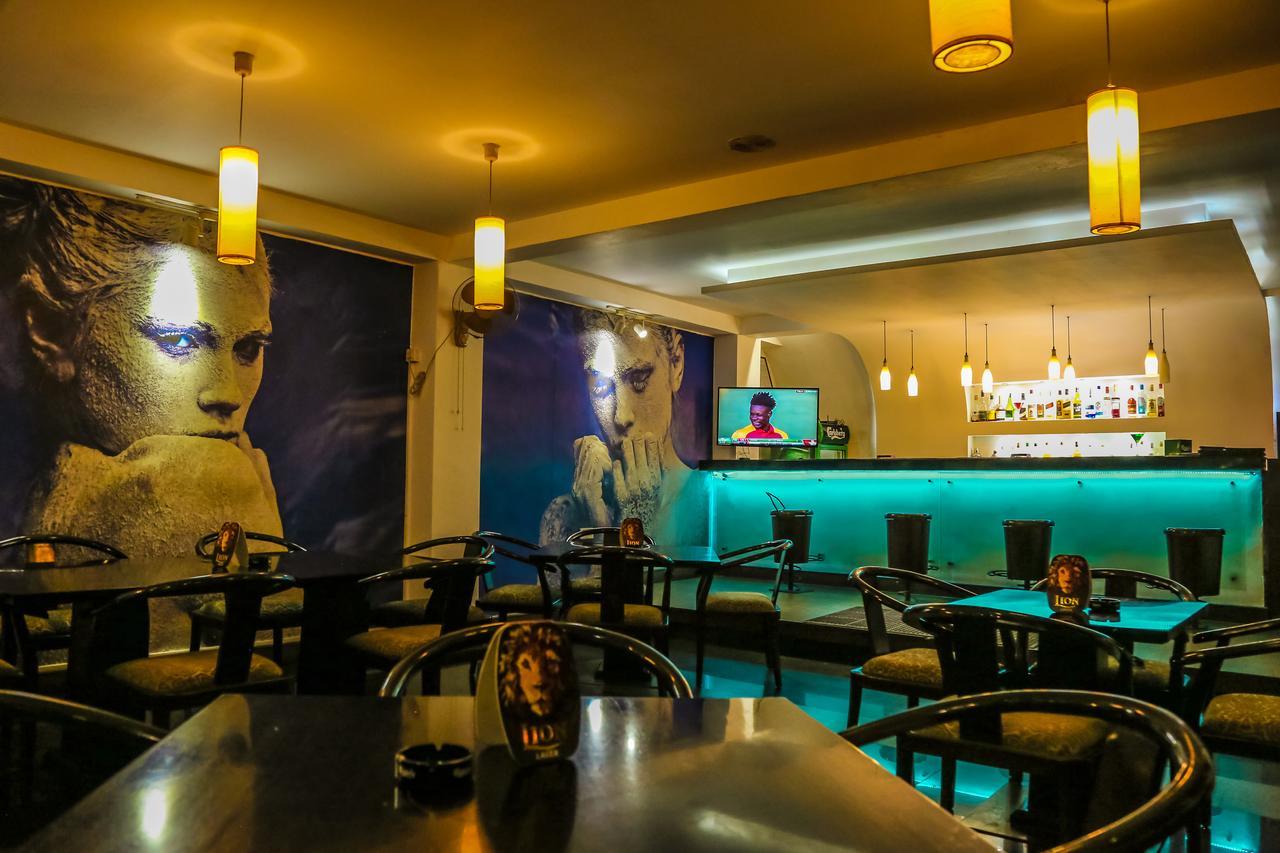 Oak Ray City Hotel Kandy Exterior foto